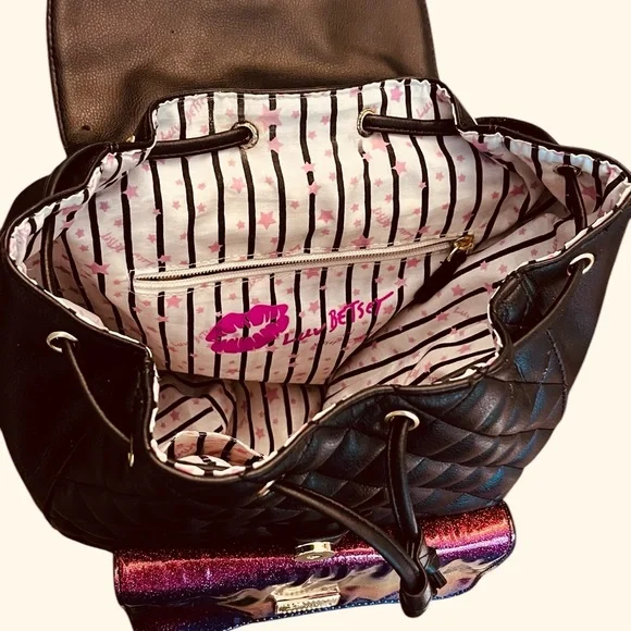 Betsey Johnson Quilted Cat Face Backpack Y2K Kawaii Coquette Glitter Rainbow Bag - Picture 11 of 16